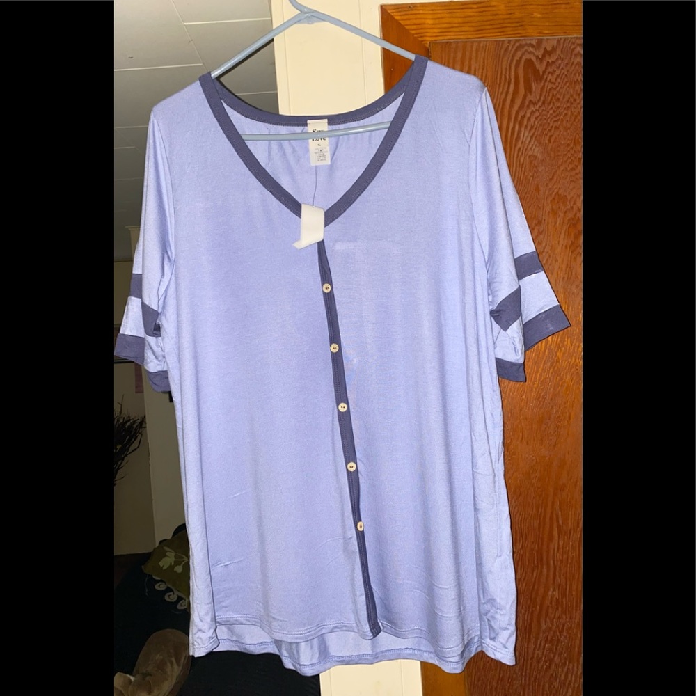 Women’s Top